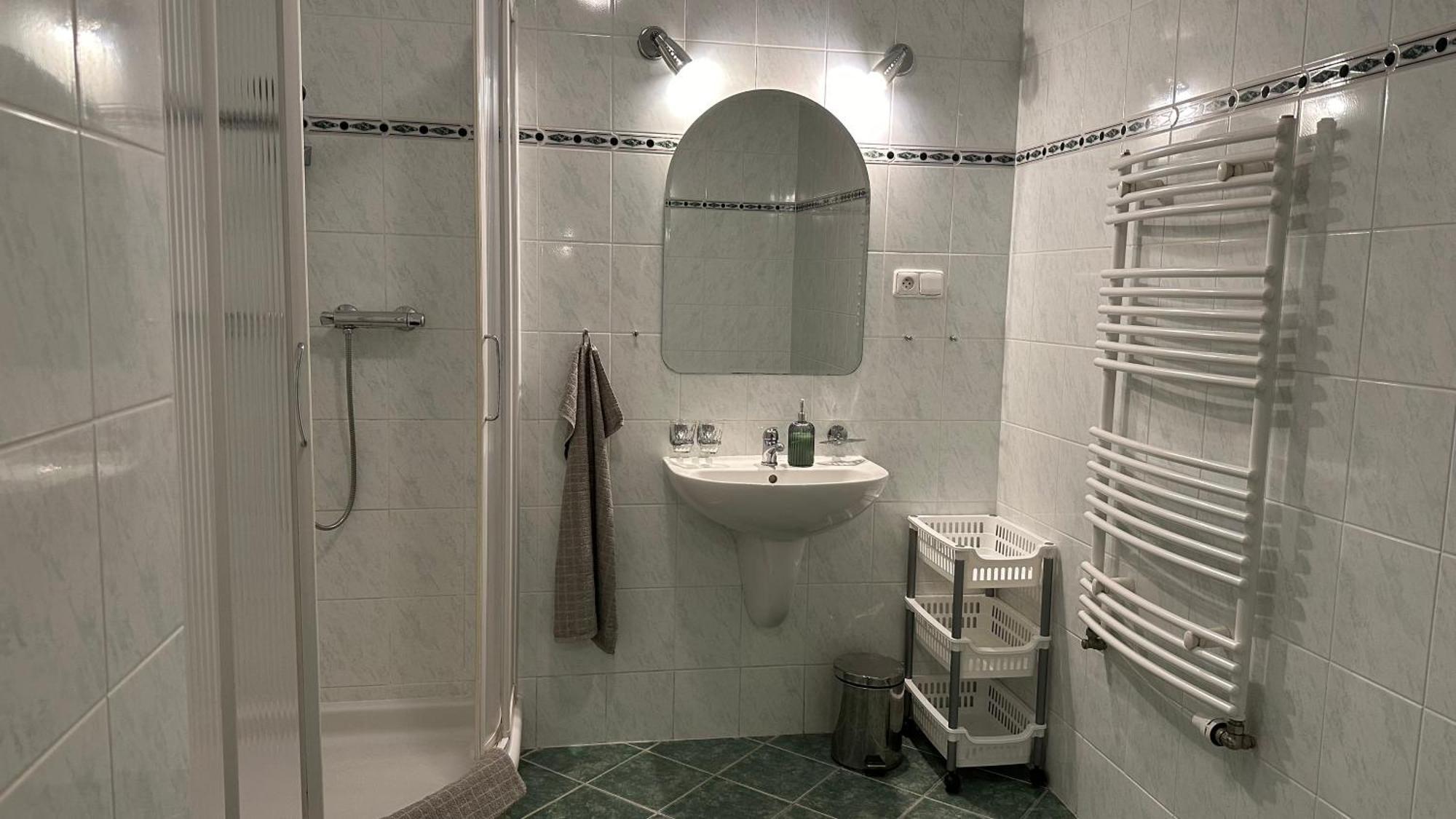 Hotel Pod Vlekem Loučná pod Klínovcem Dış mekan fotoğraf